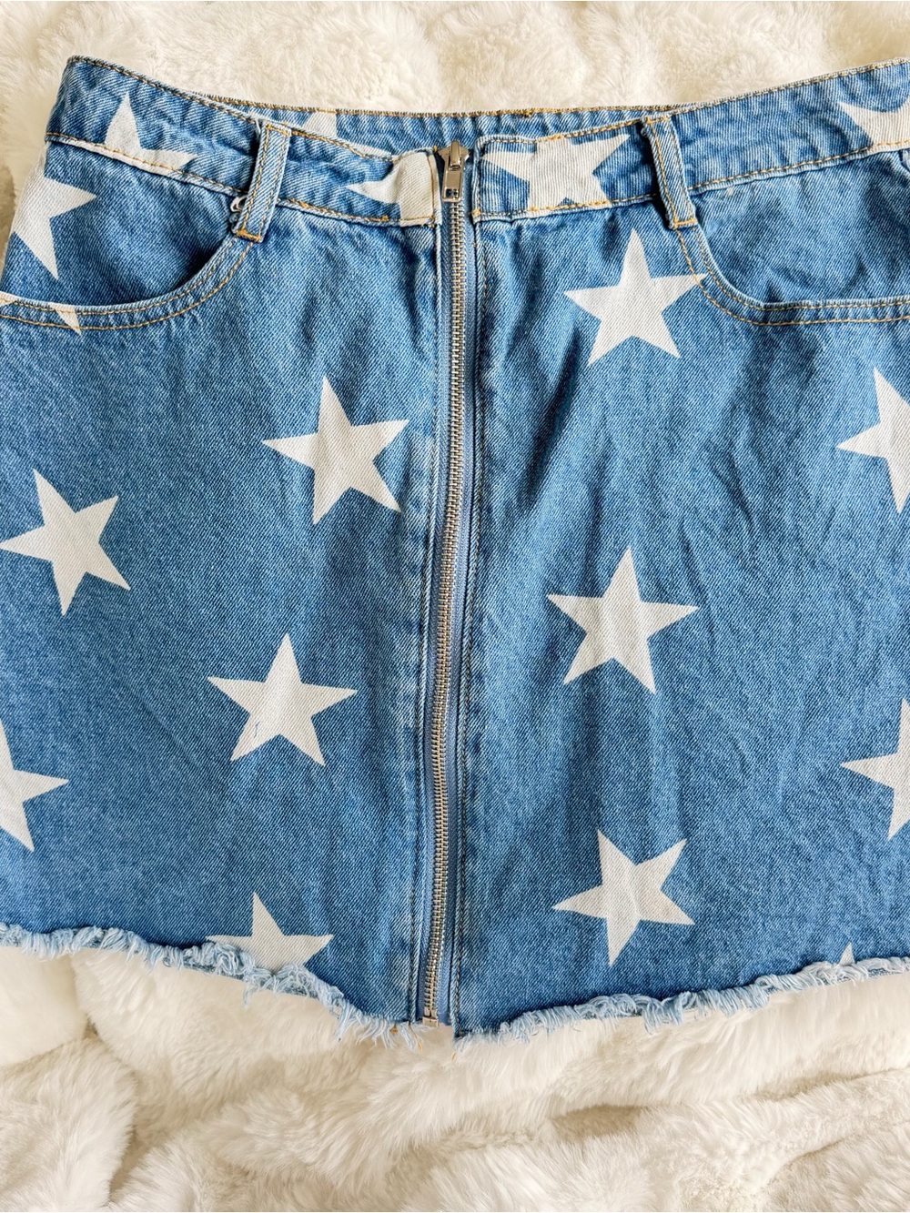 Le Lis Blue Denim Mini Skirt with White Star Print - Picture 5 of 10